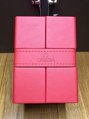 Omega single watch - single,